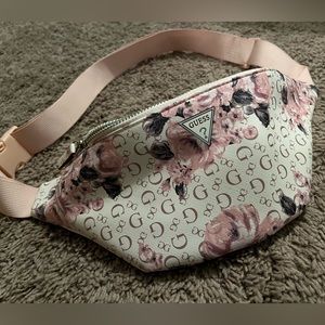 Guess Fanny Pack